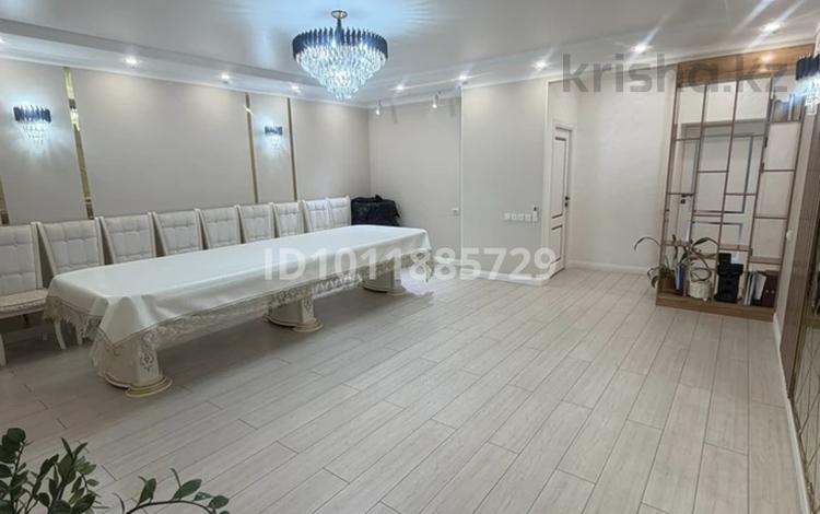 5-комнатная квартира · 161 м² · 2/2 этаж, Панфилова 14 — Баян сұлу кафе қасында за 17 млн ₸ в Каратау — фото 2