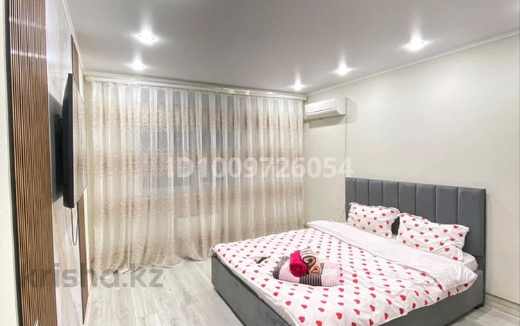 1-бөлмелі пәтер · 52 м² · 4/9 қабат, мкр Нурсая, Таумуш Жумагалиева 14 — Рынок Сарайшык, Учебный центр NCOC, бағасы: 12 000 〒 в Атырау — фото 14