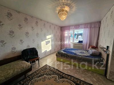 1-комнатная квартира · 32 м² · 4/5 этаж, Фрунзе 10 — Двор Алые паруса за 6 млн 〒 в Рудном