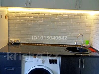 1-комнатная квартира · 33 м², Назарбаева 12/1 — Площадь ушанова за 130 000 ₸ в Усть-Каменогорске, Ульбинский