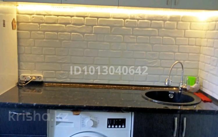 1-комнатная квартира · 33 м², Назарбаева 12/1 — Площадь ушанова за 130 000 ₸ в Усть-Каменогорске, Ульбинский — фото 29