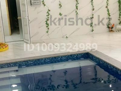 Жеке үй · 6 бөлме · 290 м² · 10 сот., Панфилова 28, бағасы: 95 млн 〒 в Талдыкоргане, мкр Жастар