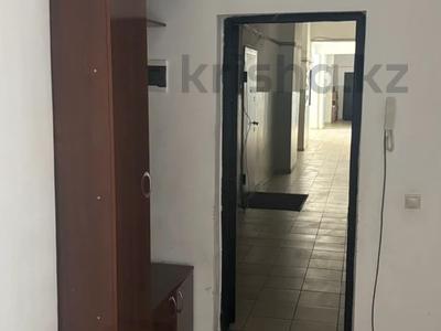 2-бөлмелі пәтер · 64 м² · 4/5 қабат, Желтоқсан, бағасы: 100 000 〒 в Талдыкоргане