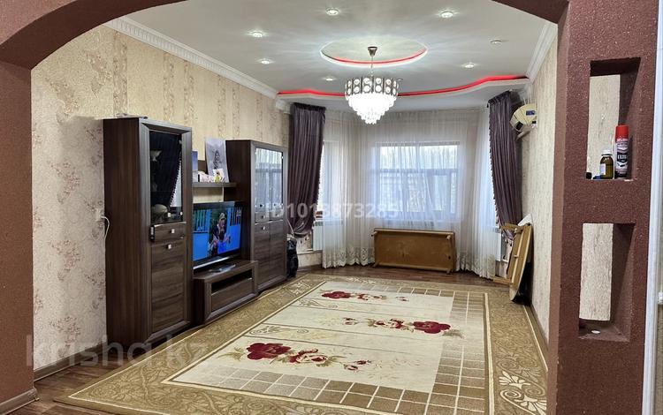 Жеке үй · 5 бөлме · 250 м² · 10 жүзд., Султан бейбарыс 43, бағасы: 27 млн ₸ в Жанаозен — фото 2