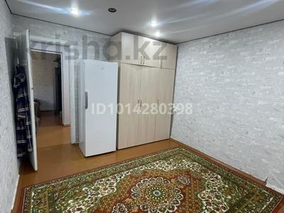 4-комнатная квартира · 63 м² · 2/4 этаж, Кирова 53 "а" — Магазин «Микс Маркет», район института за 25 млн ₸ в Щучинске