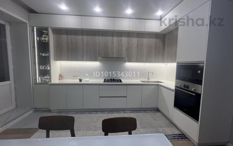 3-комнатная квартира · 120 м² · 3/5 этаж, Братьев Жубановых 11/3 за 49.5 млн ₸ в Хромтау — фото 3