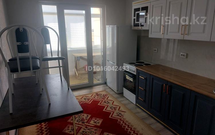 3-комнатная квартира · 84 м² · 10/12 этаж, 11 43/1 за 150 000 ₸ в Туркестане — фото 2