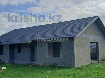Отдельный дом · 4 комнаты · 135 м² · 6 сот., 60 победы , 96 за 25 млн ₸ в Кызылкайрат