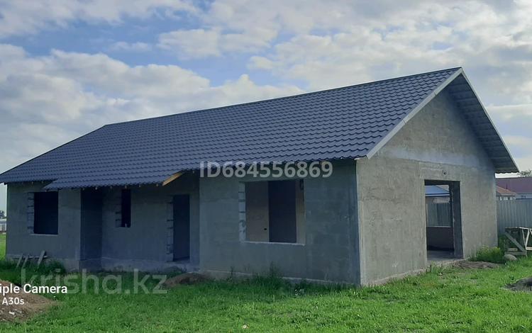 Отдельный дом · 4 комнаты · 135 м² · 6 сот., 60 победы , 96 за 25 млн ₸ в Кызылкайрат — фото 2
