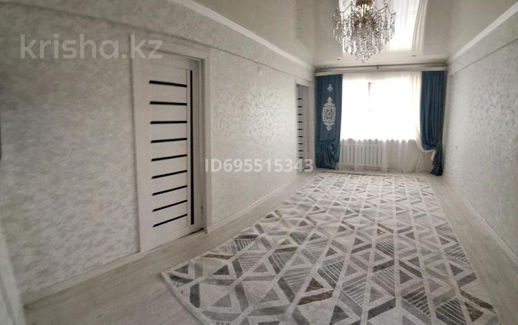 3-бөлмелі пәтер · 47.9 м² · 1/5 қабат, Расковой 9, бағасы: 15 млн ₸ в Жезказгане — фото 2