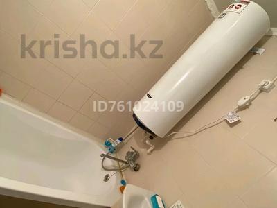 2-бөлмелі пәтер · 44 м² · 3/5 қабат, 21-шағынаудан, Пришахтинск, 21й микрорайон, бағасы: 12 млн ₸ в Караганде, Алихана Бокейханова р-н