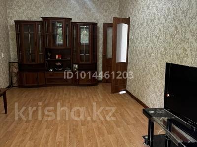 3-бөлмелі пәтер · 70 м² · 2/5 қабат, Карасу ш/а 18 — Джангельдина, бағасы: 29 млн ₸ в Шымкенте, Аль-Фарабийский р-н