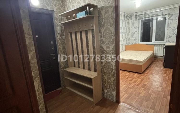 2-бөлмелі пәтер · 58 м² · 2/5 қабат, 18-й микрорайон, 18-шағынаудан — Адырбекова қиылыс, бағасы: 150 000 ₸ в Шымкенте, Аль-Фарабийский р-н — фото 2