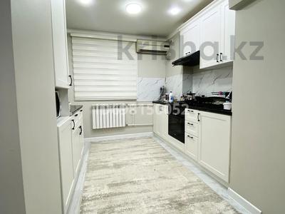 3-бөлмелі пәтер · 89.3 м² · 4/5 қабат, Каныш Сатпаева 5 — Остановка музыкальная академия, бағасы: 36 млн ₸ в Атырау, мкр Авангард-4