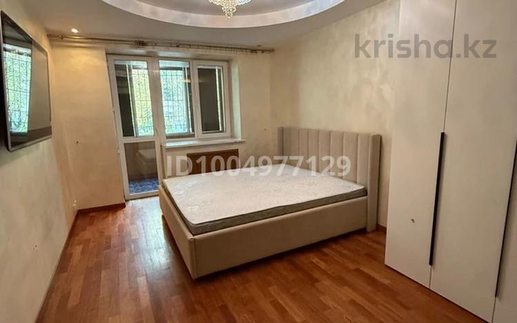 4-комнатная квартира · 110 м² · 2/5 этаж, Пушкина 75 за 600 000 ₸ в Алматы, Медеуский р-н — фото 2