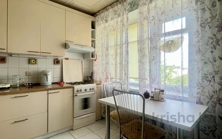 3-бөлмелі пәтер · 84 м² · 5/5 қабат, Есет батыра, бағасы: 18 млн ₸ в Актобе — фото 2