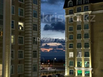 3-комнатная квартира · 93 м² · 10/10 этаж, 18А мкр 10 за 50 млн 〒 в Актау