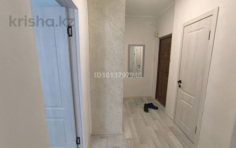 1-бөлмелі пәтер · 37 м² · 9/12 қабат, мкр Аксай-1А 13 — Толеби Момышулы, бағасы: 200 000 ₸ в Алматы, Ауэзовский р-н — фото 2