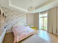 4-комнатная квартира · 220 м² · 4/10 этаж, Рубинштейна — Омаровой - Достык за 460 млн ₸ в Алматы, Медеуский р-н — фото 17