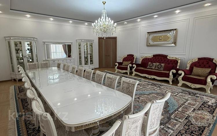 5-комнатная квартира · 210 м² · 2/7 этаж, 18 3 за 135 млн ₸ в Актау, 18-й мкр  — фото 2