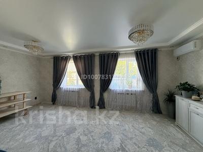 Отдельный дом · 5 комнат · 165 м² · 5 сот., Гумара Караша 89 — Лермонтова за 75 млн 〒 в Уральске