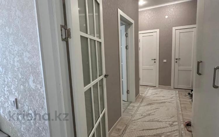 2-комнатная квартира · 60 м² · 5/5 этаж, мкр. Алтын орда за 28.5 млн ₸ в Актобе — фото 2