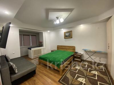 1-комнатная квартира · 40 м² · 2/5 этаж, Гоголя 50 — Назарбаева за 15 000 〒 в Алматы, Медеуский р-н