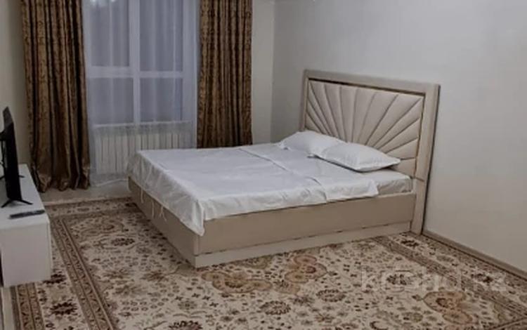 1-комнатная квартира · 44 м² · 4/9 этаж, мкр. Алтын орда, мангилик ел за 18.3 млн ₸ в Актобе — фото 2