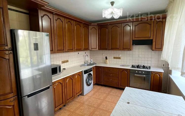 3-комнатная квартира · 88 м² · 3/5 этаж, мкр 5, Абая 16 за 190 000 ₸ в Актобе — фото 2
