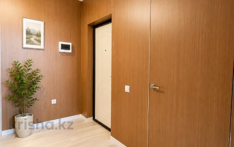 2-комнатная квартира · 61.9 м² · 17/20 этаж, Жургенова 19 — Байтурсынова за 31.5 млн ₸ в Астане, Сарайшык р-н — фото 3