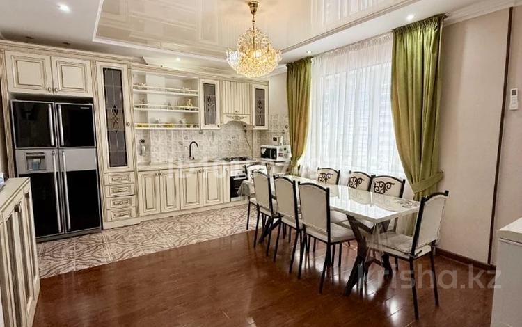 4-бөлмелі пәтер · 142.4 м² · 4/6 қабат, 30-ш/а. 168, бағасы: 39.5 млн ₸ в Актау, 30-й мкр — фото 19
