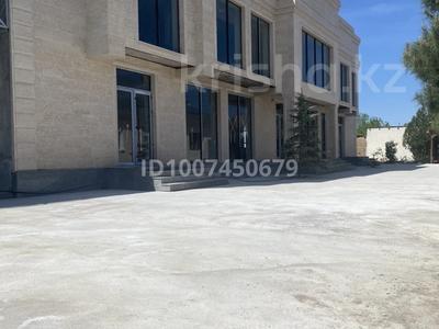 Еркін, медорталықтар мен дәріханалар · 900 м², бағасы: 500 млн ₸ в Туркестане