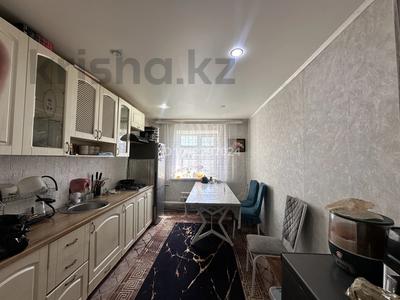 Часть дома · 3 комнаты · 85.8 м² · 4.77 сот., мкр. Зачаганск пгт 10 — Алпамыс батыра за 18 млн ₸ в Уральске