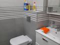 1-комнатная квартира · 42 м² · 2/5 этаж, Жасоркен (быв. Пархоменко) 2г за 200 000 ₸ в Атырау, мкр Жилгородок — фото 4