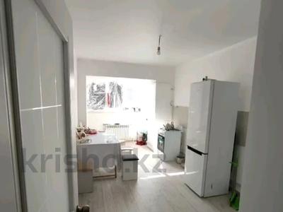 2-бөлмелі пәтер · 62 м² · 4/5 қабат, Саяжай 379а 34 — Юрта жаққа жақын, бағасы: 170 000 ₸ в Актобе, жилой массив Заречный-1