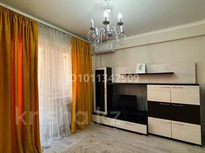 1-бөлмелі пәтер · 52 м² · 5/10 қабат, Жунисова 14/19, бағасы: 15 000 ₸ в Алматы, Наурызбайский р-н