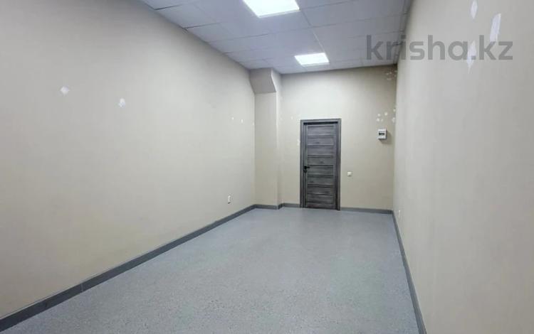 Еркін, кеңселер · 38 м², бағасы: 247 000 ₸ в Алматы, Медеуский р-н — фото 2