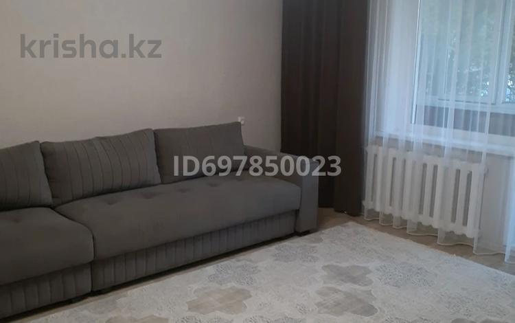 2-бөлмелі пәтер · 52.2 м² · 1/5 қабат, Микрорайон Южный, Гоголя 62 — Магазин Рахат, бағасы: 25 млн ₸ в Костанае — фото 2