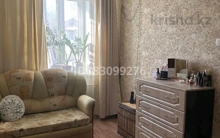 3-комнатная квартира, 51.9 м², Арыстанова за 15 млн 〒 в Аксае — фото 2