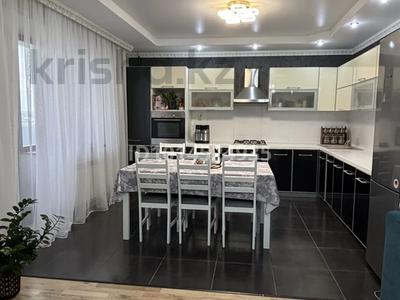 2-комнатная квартира · 88.6 м² · 7/10 этаж, мкр 5, Молдагулова 13Б за 28.5 млн ₸ в Актобе