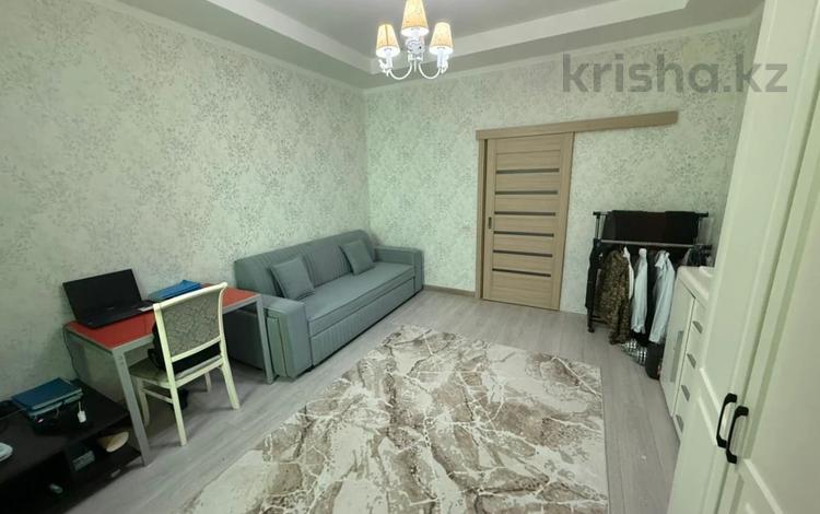 2-комнатная квартира · 79 м² · 3/5 этаж, Молдагулова за 26.5 млн ₸ в Актобе — фото 2