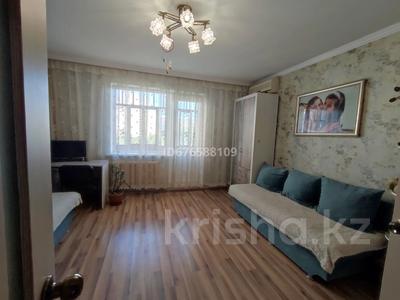 3-комнатная квартира, 65 м², 6/9 этаж, Дулатова 167 — Герцена за 31.5 млн 〒 в Семее