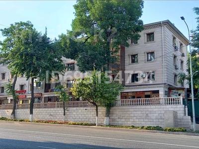 3-бөлмелі пәтер · 68.4 м² · 2/4 қабат, Тауке хан 11/6 — Шымкент мега центрге тиып турган дом, бағасы: 40 млн ₸ в Аль-Фарабийский р-н