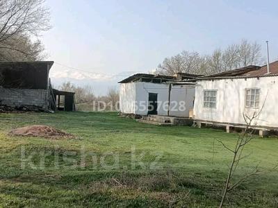 Жеке үй · 7 бөлме · 94.4 м² · 100 жүзд., Көкшетау 29 — Көкшеиау көшесінің соңында, бағасы: 6 млн ₸ в Мерке