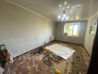 2-комнатная квартира · 47.9 м² · 3/5 этаж, Жаникешев за 10 млн 〒 в Уральске