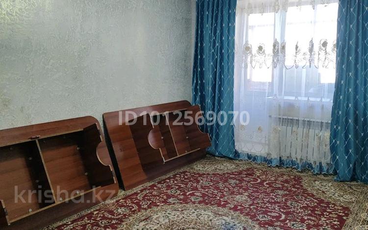 4-бөлмелі пәтер · 75.7 м² · 5/5 қабат, Майкудук, Майқұдық, 12-шағынаудан 34 — Мектеп Жақып Ақбаев,садик Арман,магазин Наурыз,Луна мактуб торговый цр, бағасы: 15 млн ₸ в Караганде, Алихана Бокейханова р-н — фото 2