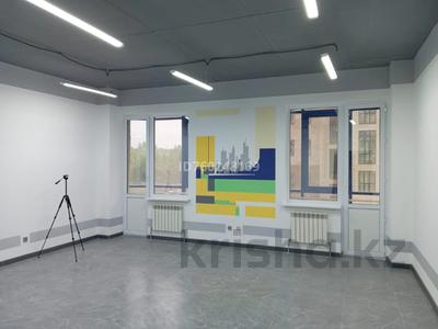 Офисы, образование, кабинеты и рабочие места, студии · 37 м² за 180 000 〒 в Астане, Алматы р-н