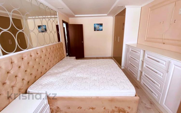 3-бөлмелі пәтер · 61.2 м² · 1/5 қабат, ул. Абая, бағасы: 13.5 млн ₸ в Темиртау — фото 4
