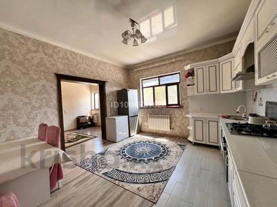 Отдельный дом · 4 комнаты · 900 м² · 9 сот., мкр Турксиб — Нуршайыкова 2переулок дом15 за 23 млн 〒 в Таразе