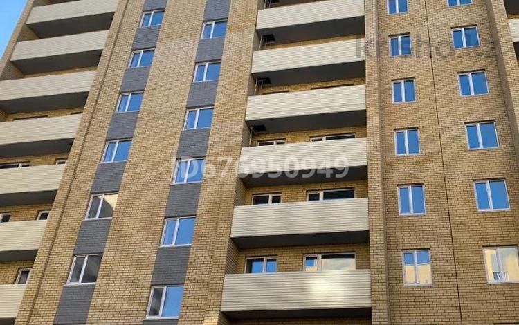2-комнатная квартира, 60 м², 7/9 этаж, Карагайлы за 28 млн 〒 в Семее — фото 2